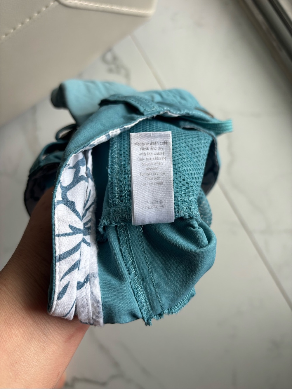 Athleta Trekkie Hiking Shorts Size 6 Teal Blue Green Outdoor Gorpcore Trail - Picture 14 of 14
